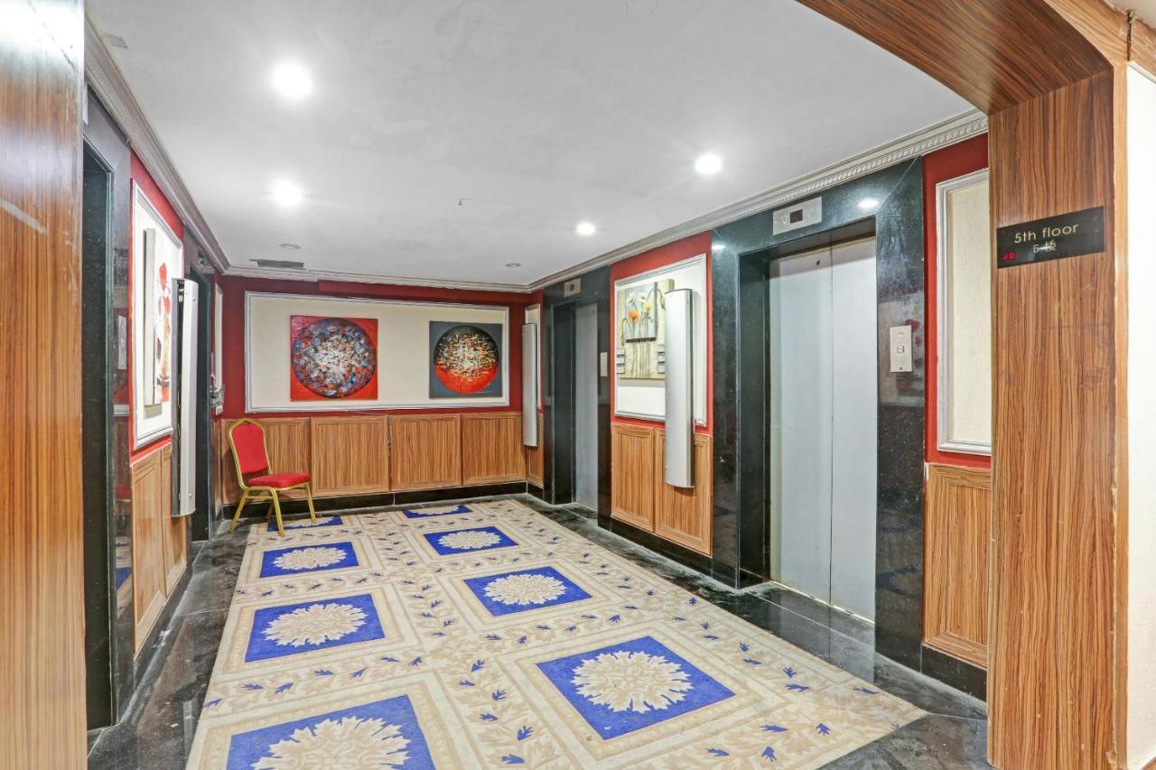 Townhouse Royal Palms Hotel Mumbai Luaran gambar