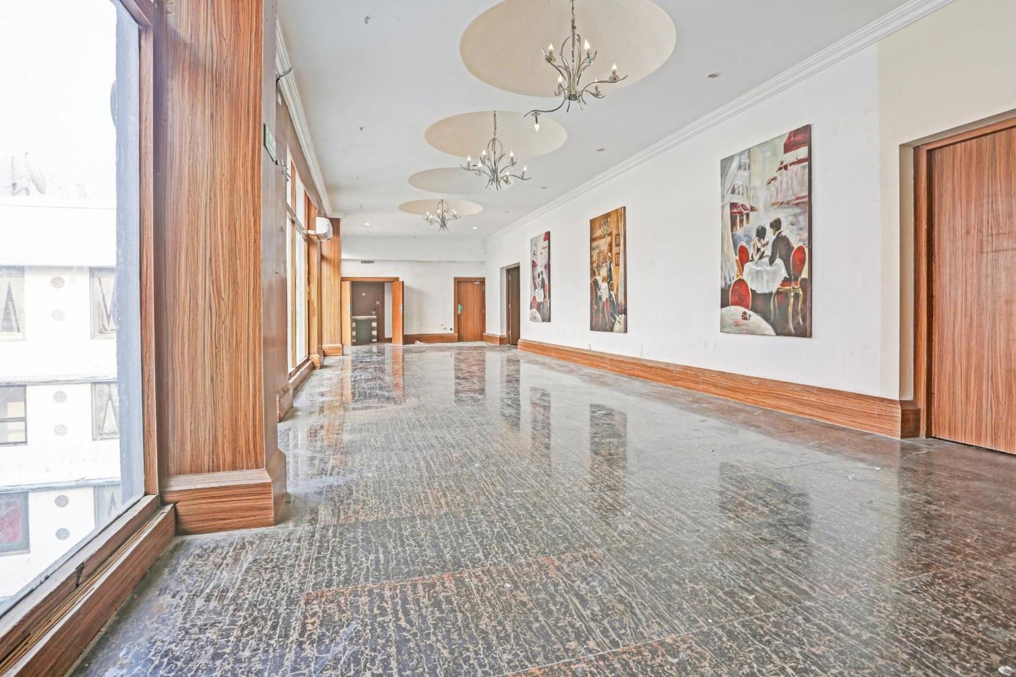 Townhouse Royal Palms Hotel Mumbai Luaran gambar